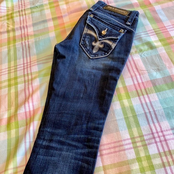 ๐ NWT! Bling Stephanie Boot Cut Rock Revial jeans - Picture 6 of 10